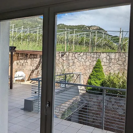 Apartman La Terrazza Su Trento: Vista E Relax